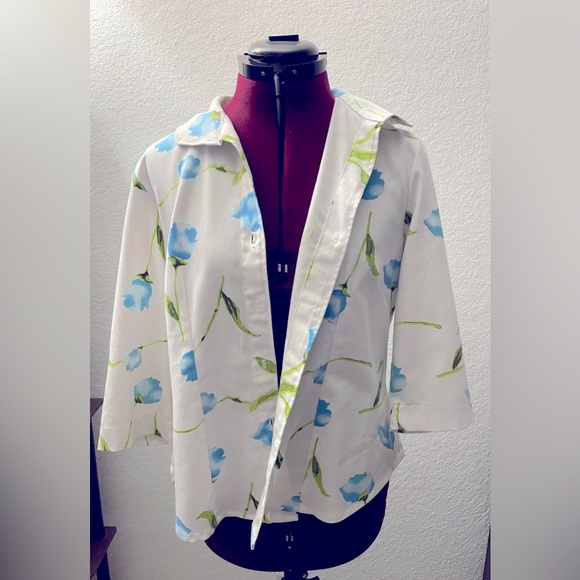 Jackets & Blazers - Ladies jacket